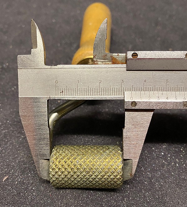 Comfort Mat Roller Short